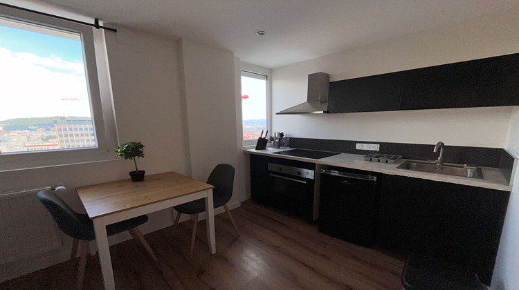 Ma-Cabane - Location Appartement SAINT-ETIENNE, 31 m²