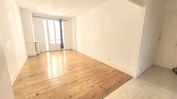 Ma-Cabane - Location Appartement SAINT ETIENNE, 80 m²