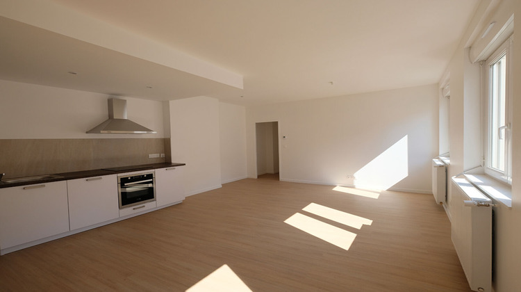 Ma-Cabane - Location Appartement SAINT-ETIENNE, 83 m²