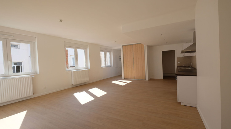 Ma-Cabane - Location Appartement SAINT-ETIENNE, 83 m²