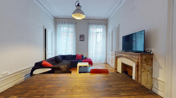 Ma-Cabane - Location Appartement SAINT-ETIENNE, 120 m²