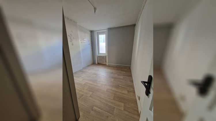 Ma-Cabane - Location Appartement SAINT-ETIENNE, 67 m²