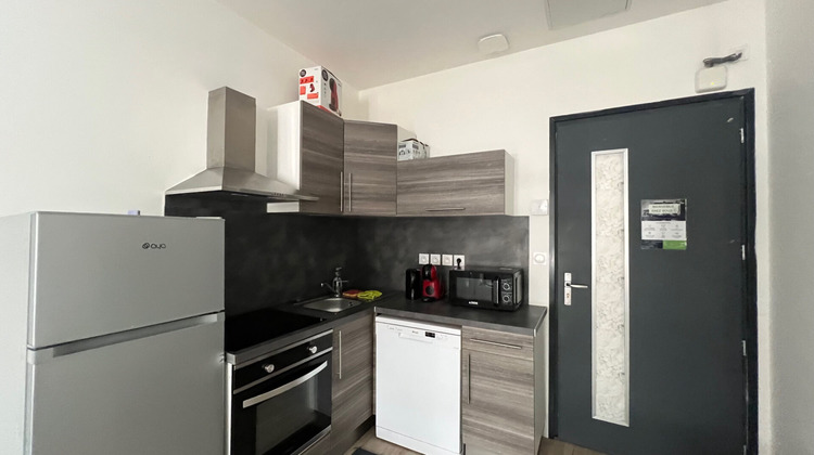 Ma-Cabane - Location Appartement SAINT-ETIENNE, 29 m²
