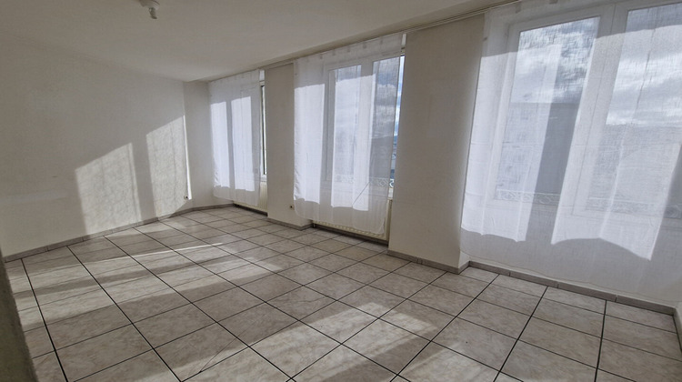 Ma-Cabane - Location Appartement SAINT-ETIENNE, 55 m²