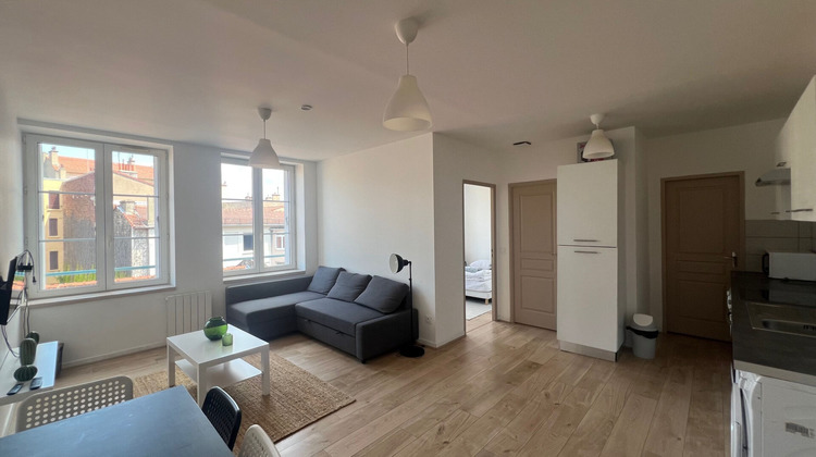 Ma-Cabane - Location Appartement SAINT-ETIENNE, 40 m²