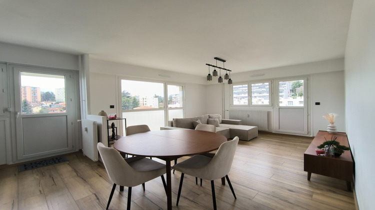 Ma-Cabane - Location Appartement SAINT ETIENNE, 47 m²