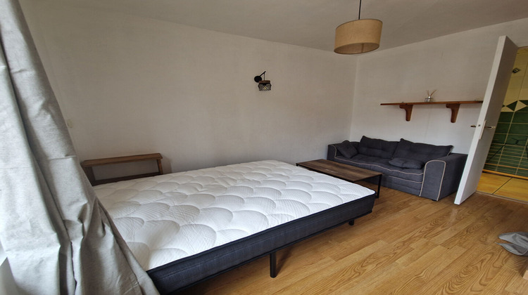 Ma-Cabane - Location Appartement SAINT-ETIENNE, 27 m²