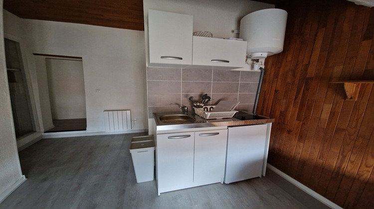 Ma-Cabane - Location Appartement SAINT-ETIENNE, 15 m²