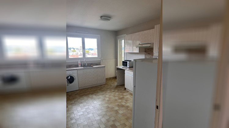 Ma-Cabane - Location Appartement SAINT-ETIENNE, 78 m²