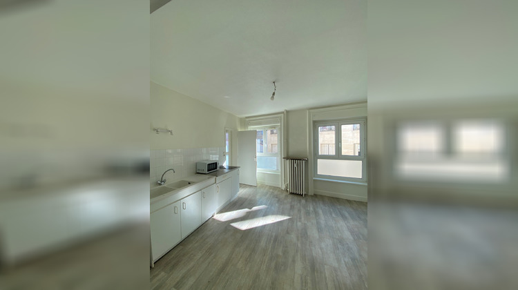Ma-Cabane - Location Appartement SAINT ETIENNE, 38 m²