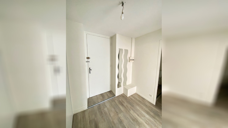 Ma-Cabane - Location Appartement SAINT ETIENNE, 38 m²