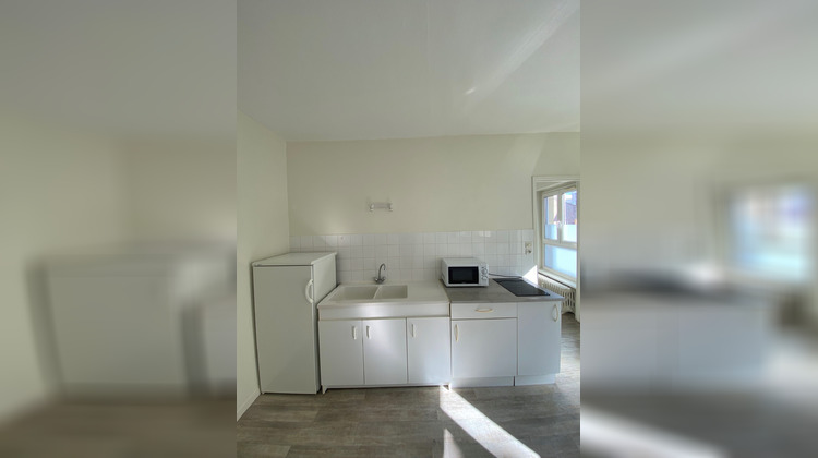 Ma-Cabane - Location Appartement SAINT ETIENNE, 38 m²