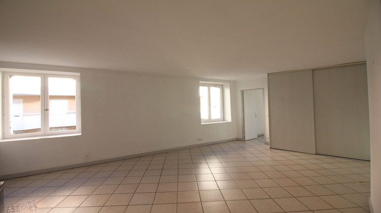 Ma-Cabane - Location Appartement SAINT-ETIENNE, 38 m²