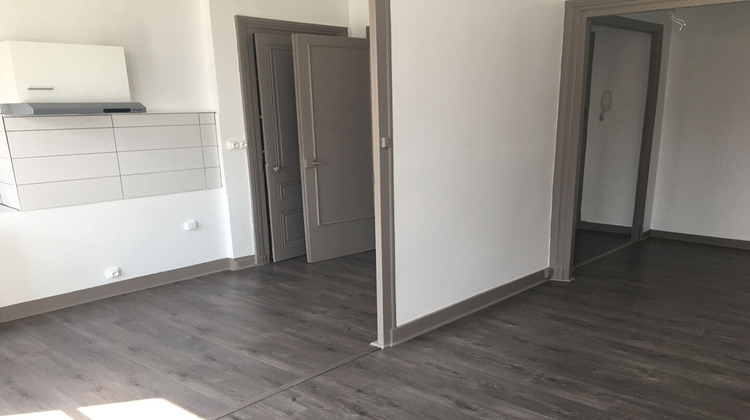 Ma-Cabane - Location Appartement SAINT-ETIENNE, 47 m²