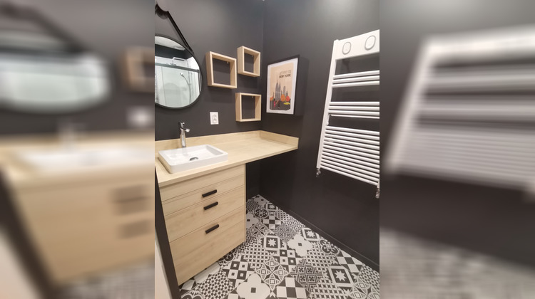 Ma-Cabane - Location Appartement SAINT-ETIENNE, 75 m²