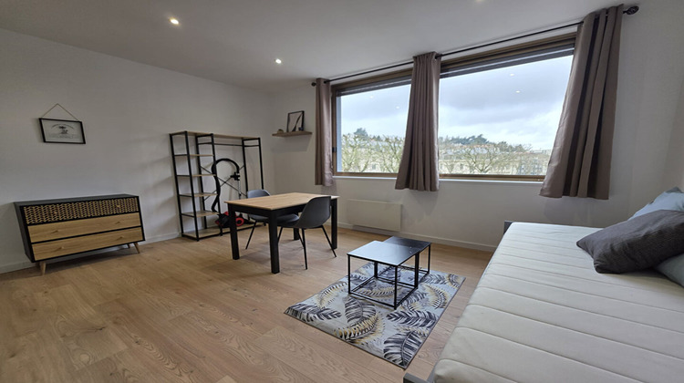 Ma-Cabane - Location Appartement SAINT-ETIENNE, 23 m²