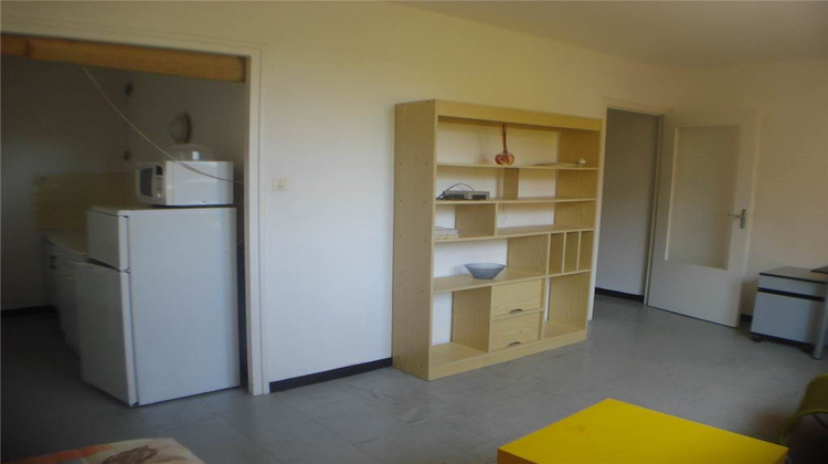 Ma-Cabane - Location Appartement SAINT ETIENNE, 27 m²