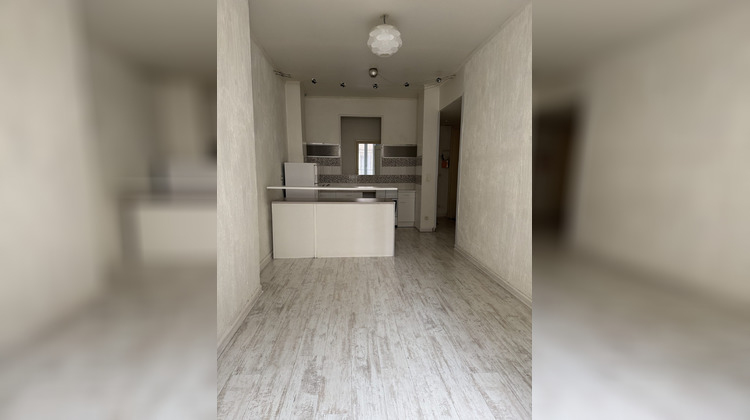 Ma-Cabane - Location Appartement SAINT ETIENNE, 45 m²