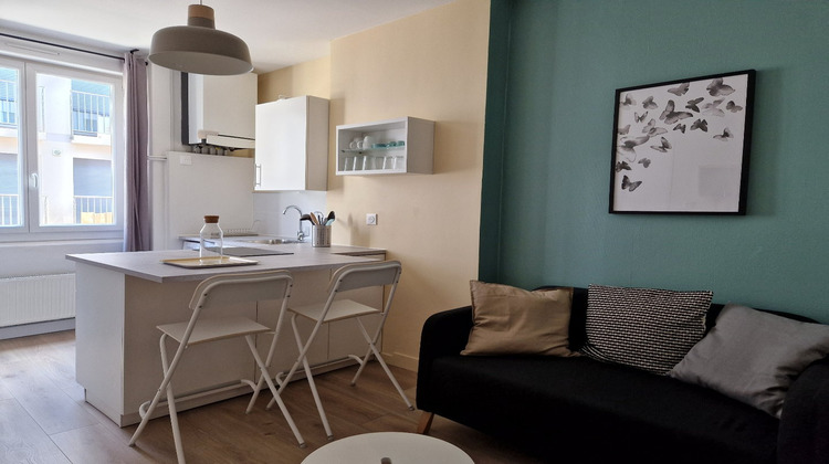 Ma-Cabane - Location Appartement SAINT ETIENNE, 30 m²