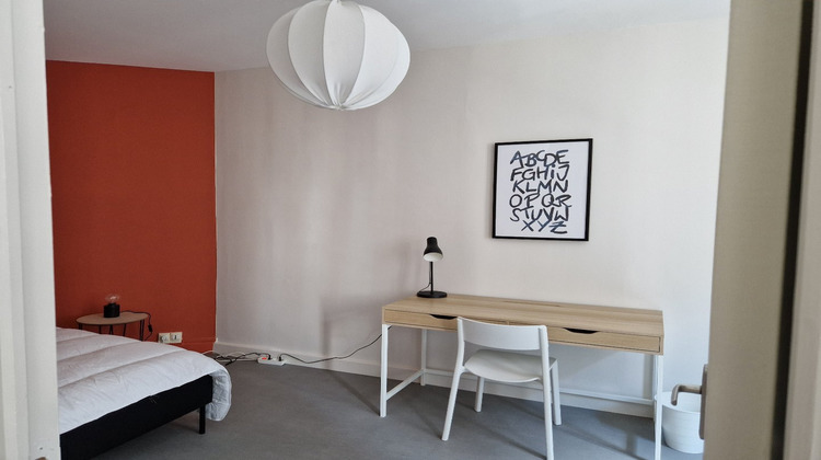 Ma-Cabane - Location Appartement SAINT ETIENNE, 30 m²