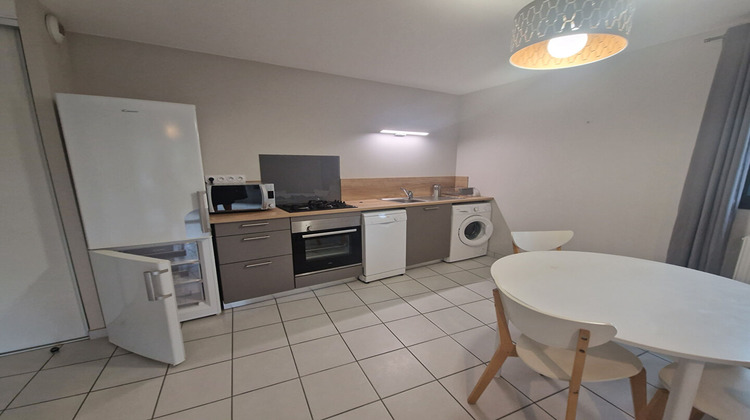 Ma-Cabane - Location Appartement SAINT-ETIENNE, 42 m²