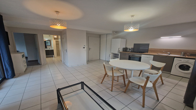 Ma-Cabane - Location Appartement SAINT-ETIENNE, 42 m²