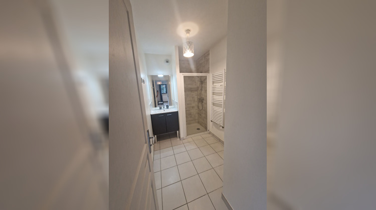 Ma-Cabane - Location Appartement SAINT-ETIENNE, 42 m²