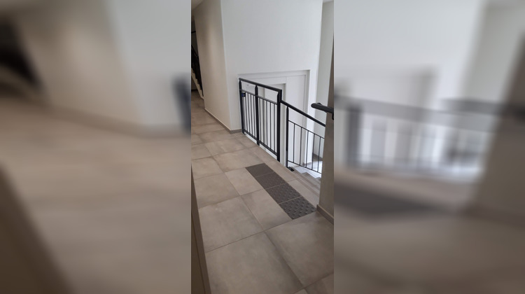 Ma-Cabane - Location Appartement SAINT-ETIENNE, 42 m²
