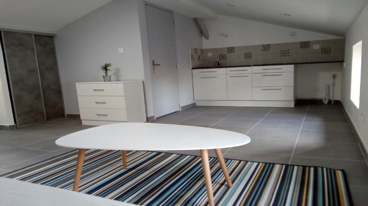 Ma-Cabane - Location Appartement SAINT-ETIENNE, 12 m²