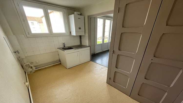 Ma-Cabane - Location Appartement SAINT-ETIENNE, 61 m²