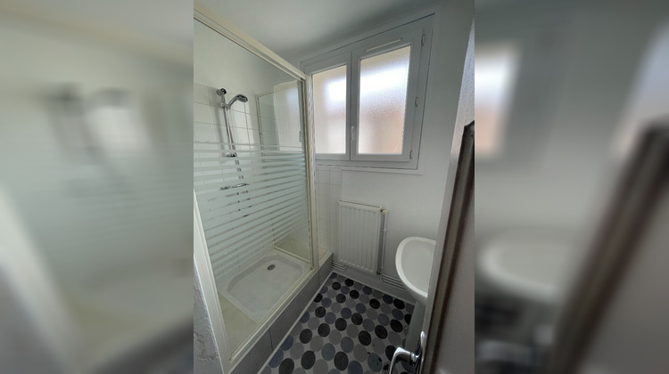 Ma-Cabane - Location Appartement SAINT-ETIENNE, 61 m²