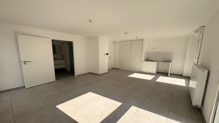 Ma-Cabane - Location Appartement SAINT-ETIENNE, 27 m²