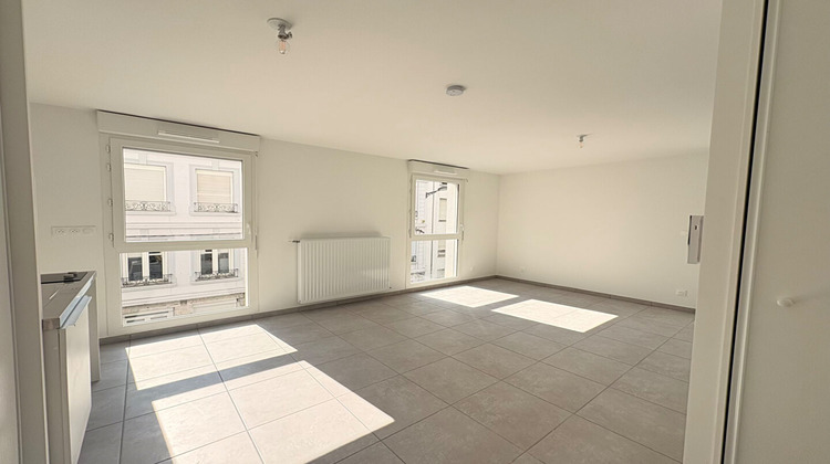 Ma-Cabane - Location Appartement SAINT-ETIENNE, 27 m²