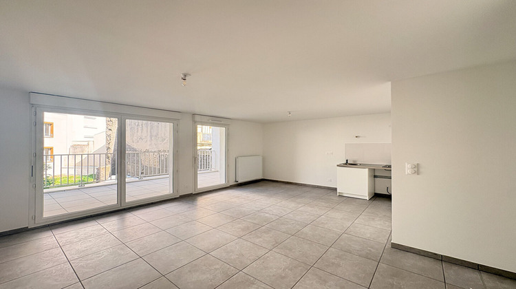 Ma-Cabane - Location Appartement Saint Etienne, 32 m²