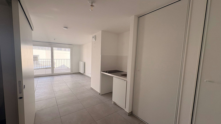 Ma-Cabane - Location Appartement Saint Etienne, 32 m²