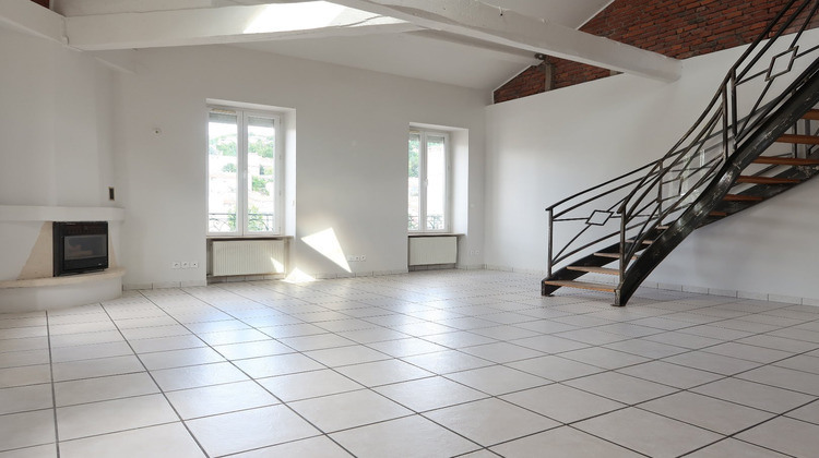 Ma-Cabane - Location Appartement SAINT ETIENNE, 179 m²