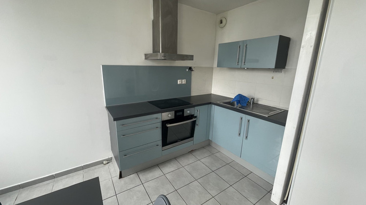 Ma-Cabane - Location Appartement SAINT ETIENNE, 53 m²