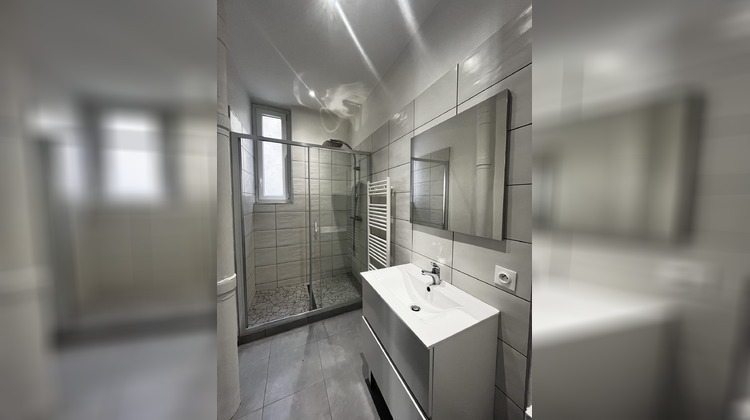 Ma-Cabane - Location Appartement SAINT-ETIENNE, 62 m²