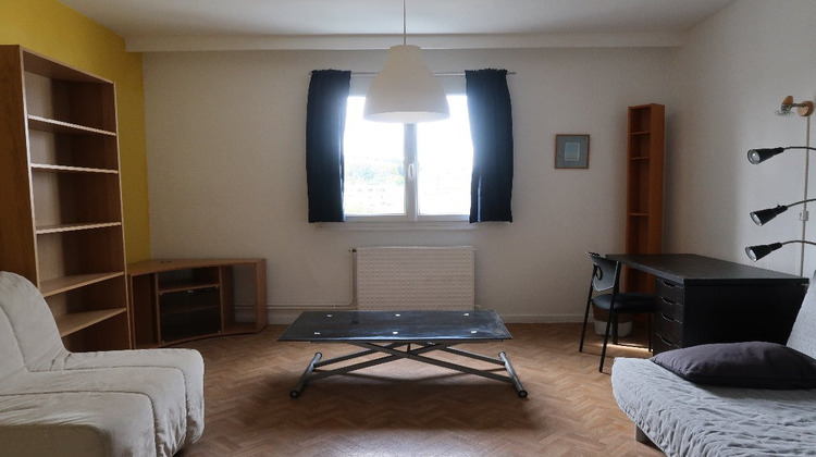 Ma-Cabane - Location Appartement SAINT ETIENNE, 30 m²