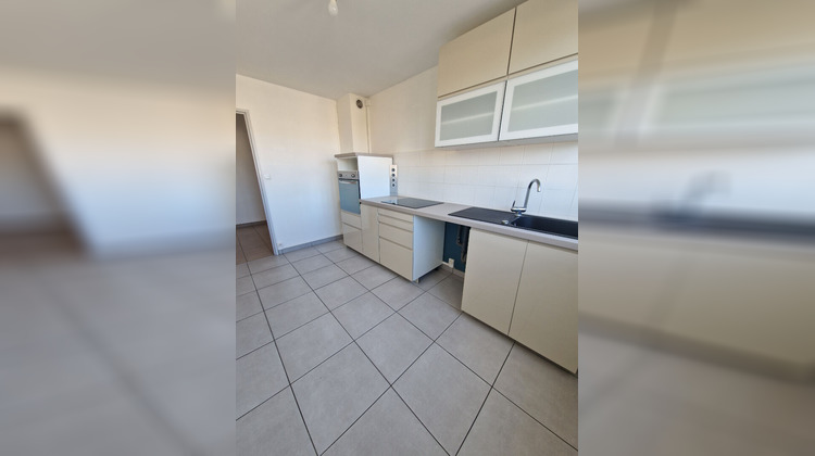 Ma-Cabane - Location Appartement SAINT-ETIENNE, 60 m²