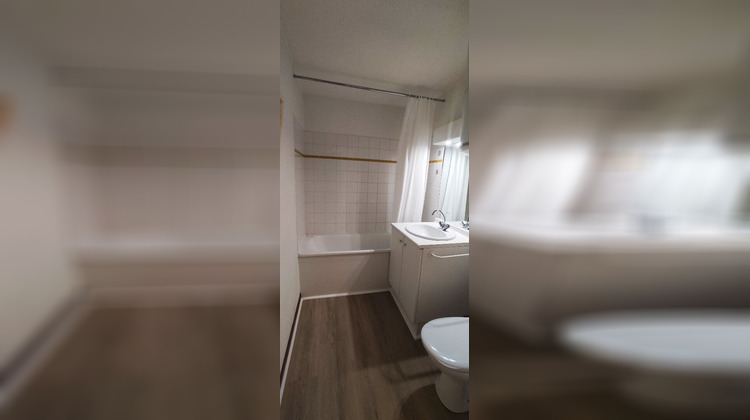 Ma-Cabane - Location Appartement SAINT-ETIENNE, 18 m²