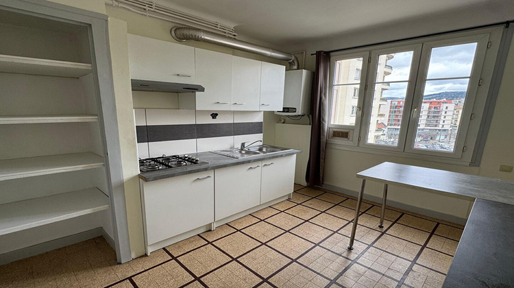 Ma-Cabane - Location Appartement SAINT-ETIENNE, 44 m²