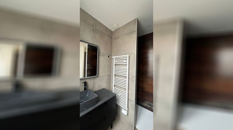 Ma-Cabane - Location Appartement SAINT-ETIENNE, 76 m²