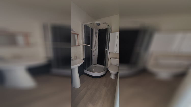 Ma-Cabane - Location Appartement Saint Etienne, 25 m²