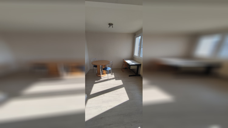 Ma-Cabane - Location Appartement SAINT-ETIENNE, 25 m²
