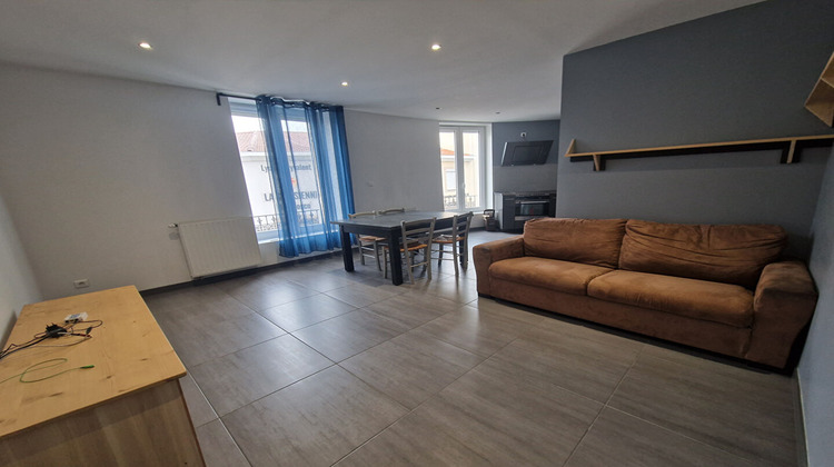Ma-Cabane - Location Appartement SAINT-ETIENNE, 66 m²