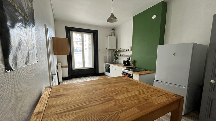 Ma-Cabane - Location Appartement SAINT-ETIENNE, 83 m²
