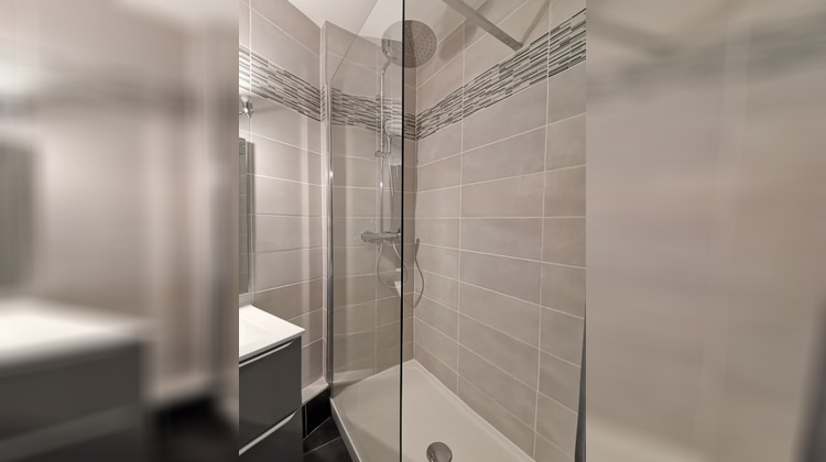 Ma-Cabane - Location Appartement SAINT-ETIENNE, 32 m²