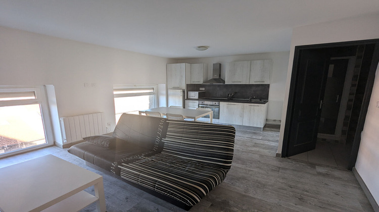 Ma-Cabane - Location Appartement SAINT-ETIENNE, 35 m²