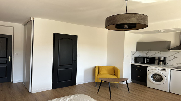 Ma-Cabane - Location Appartement SAINT ETIENNE, 27 m²